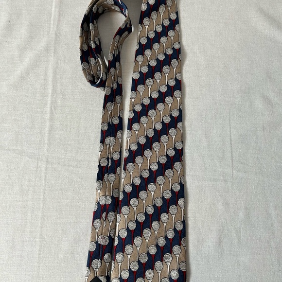 Elegant Patterned Tie in Blue and Tan. Excellent condition - Picture 1 of 4